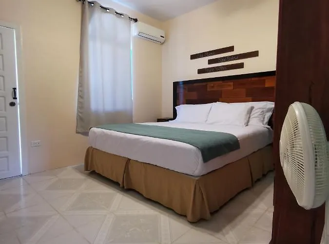 Belize Tropical Dream 2*