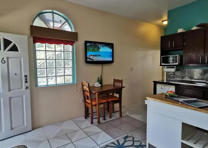 Belize Tropical Dream Hotel 2*