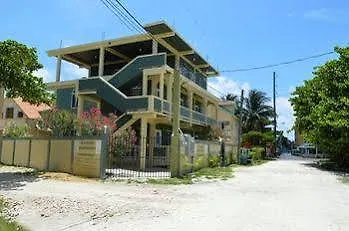 Belize Tropical Dream Hotel 2*